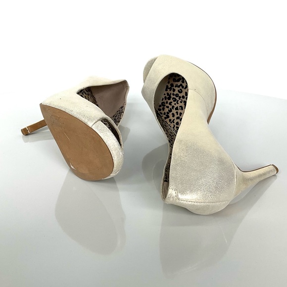 JS-SARAS, gold open-toe heels - Picture 5 of 13